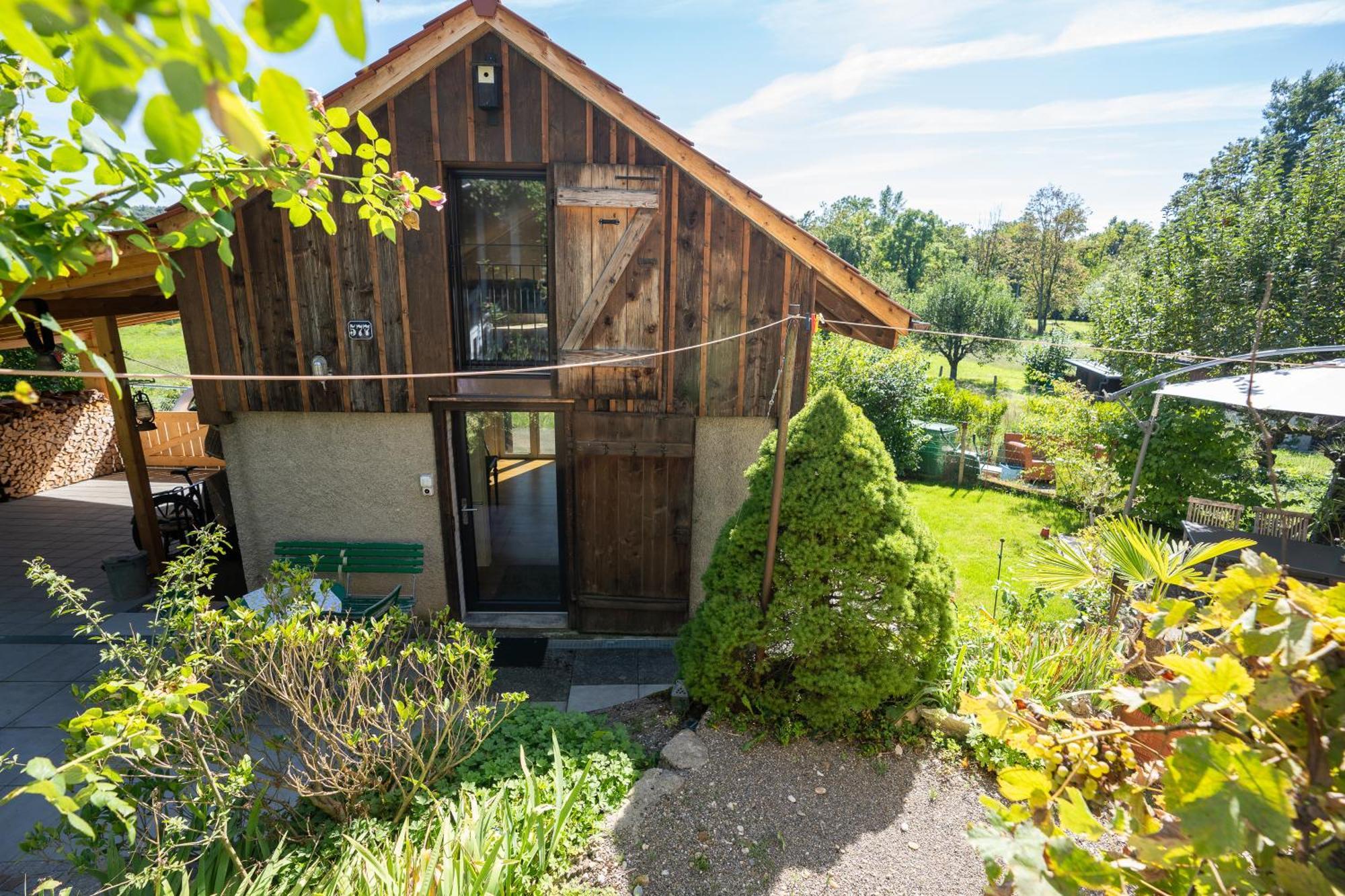 Tiny House Chez Claudine - Relaxen, Workspace, Naehe Thermen, Netflix, Free Parking & Wifi Бругг Экстерьер фото